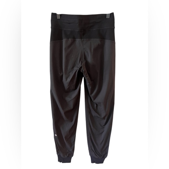 Lululemon Dance Studio Joggers  size 4 Black 29 in inseam pants - Picture 6 of 9